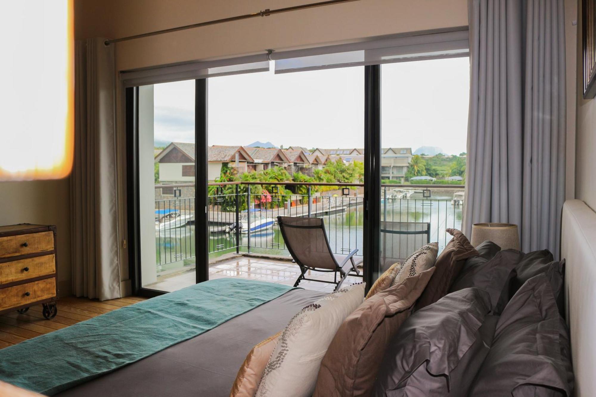 La Balise Marina By Horizon Holidays Tamarin Bagian luar foto