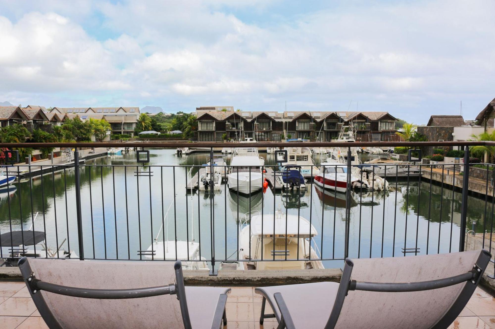 La Balise Marina By Horizon Holidays Tamarin Bagian luar foto