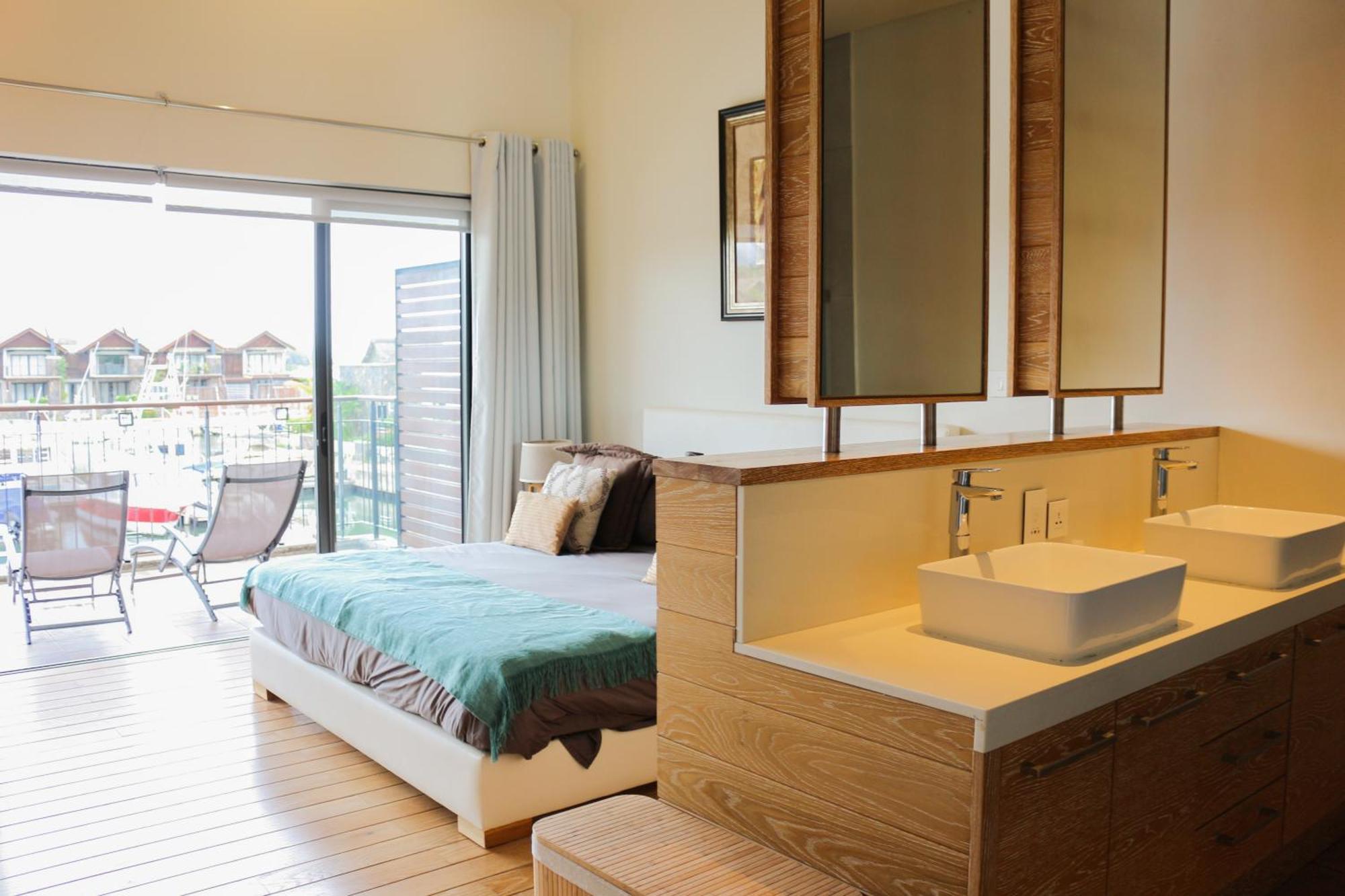 La Balise Marina By Horizon Holidays Tamarin Bagian luar foto