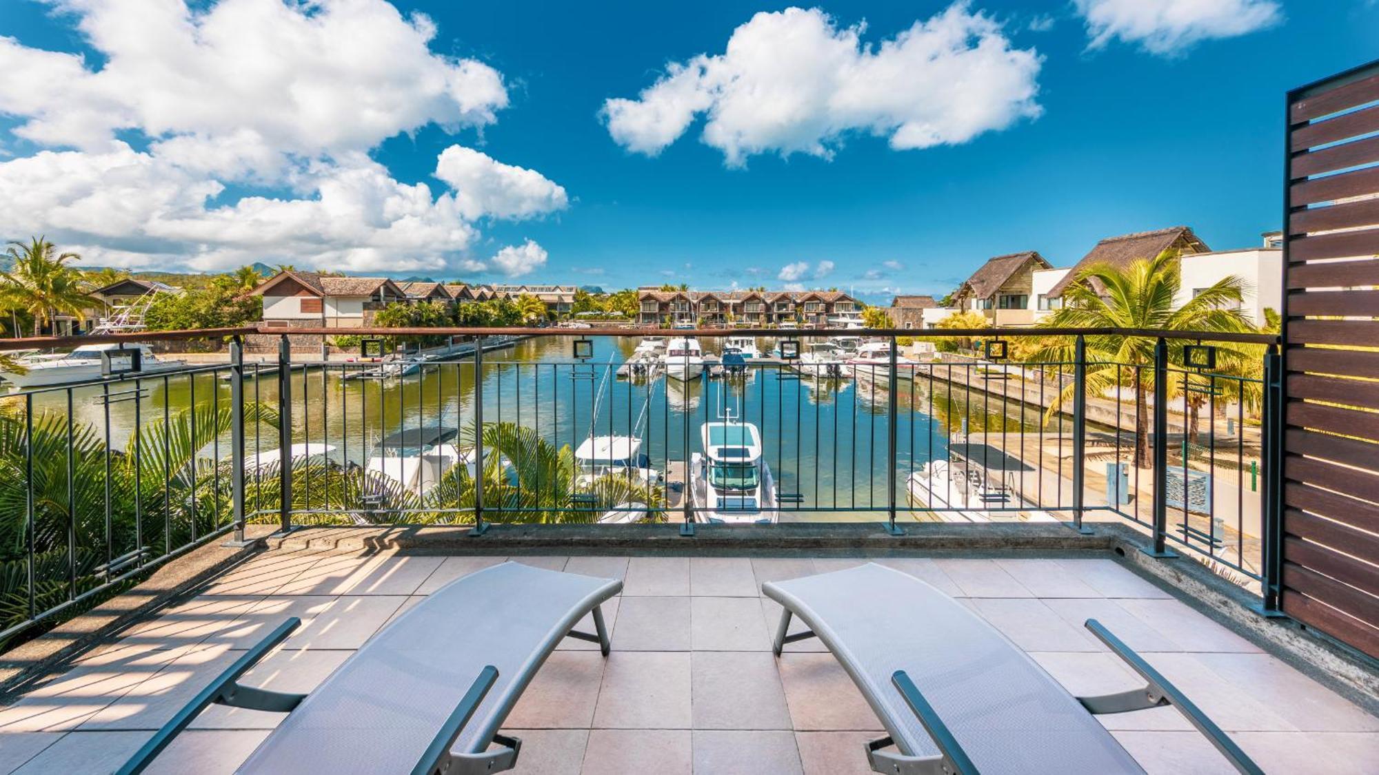 La Balise Marina By Horizon Holidays Tamarin Bagian luar foto